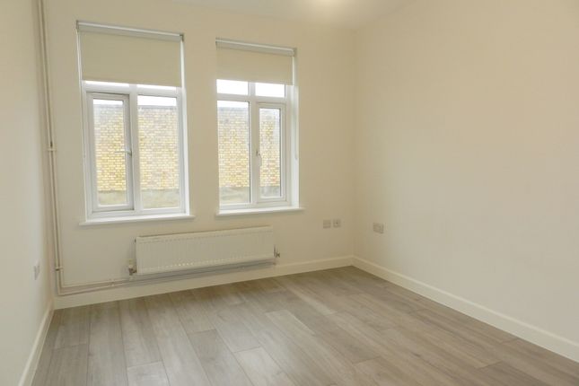 Southbury Road, Enfield photo 5