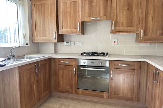 21, Blacksmith Close, Taunton photo 2