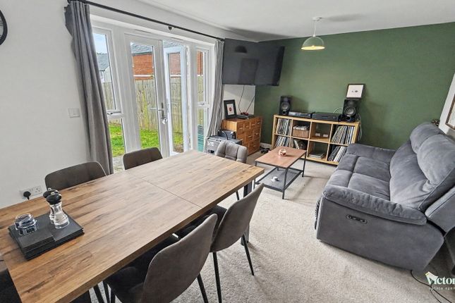 7 Strawberry Lane, Sherford photo 3