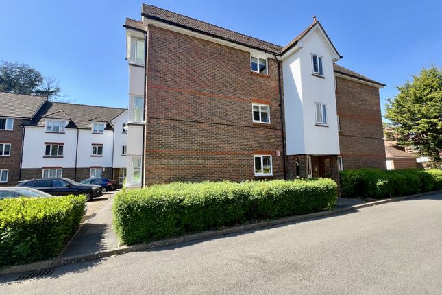 70, Granville Place, Pinner photo 4