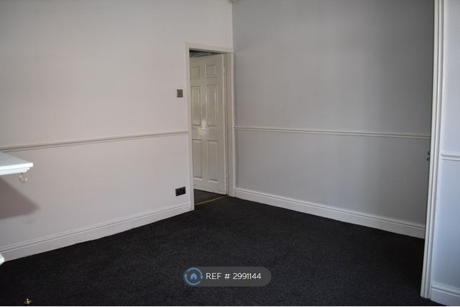 Clayton Street, Dukinfield photo 3