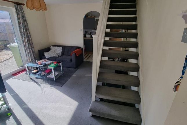 10, Pettingrew Close, Milton Keynes photo 3