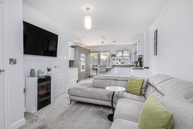 21, Middlebank Rise, Dunfermline photo 2