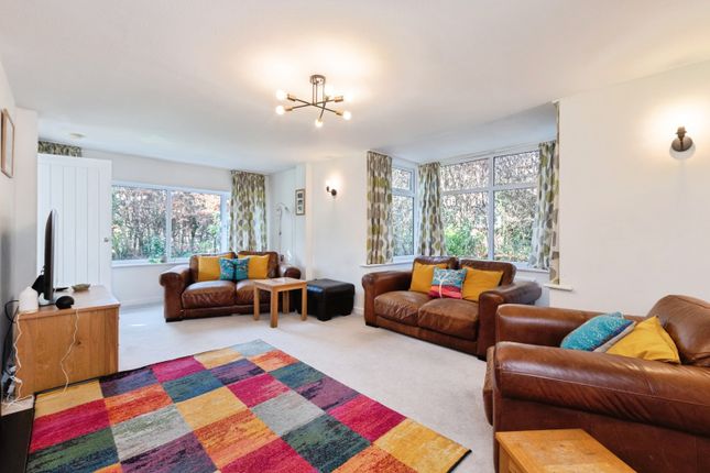 Pikes Hill Cottage,, Pikes Hill Avenue, Hampshire photo 2