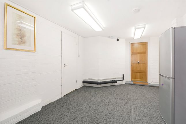 Flat for sale in Beulah Road, Walthamstow, London