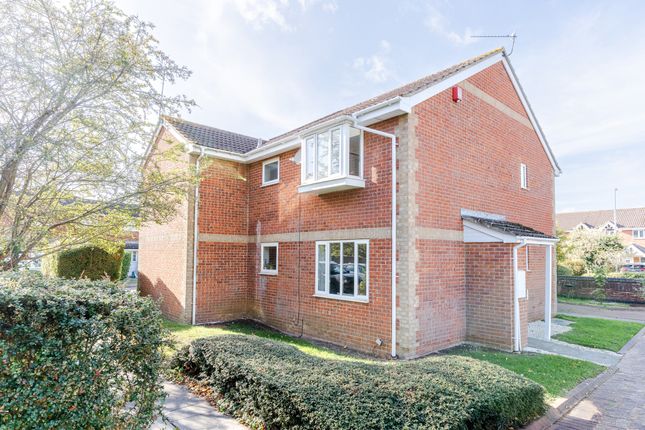 93 Great Meadow Road, Bristol photo 2