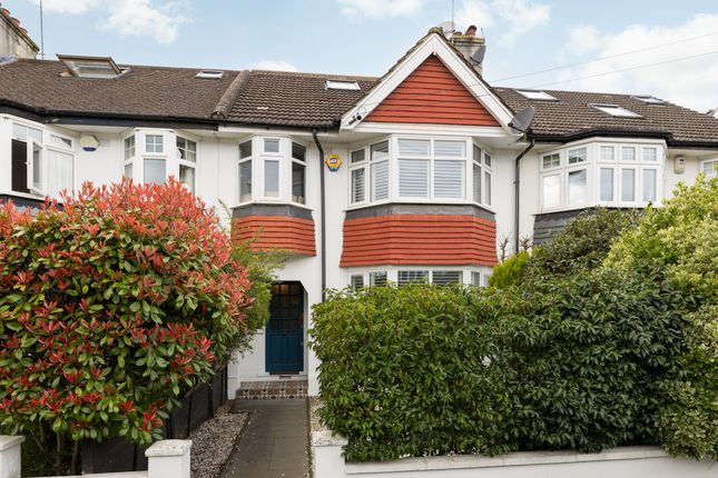 Detached house to rent in Brooklands Avenue, London