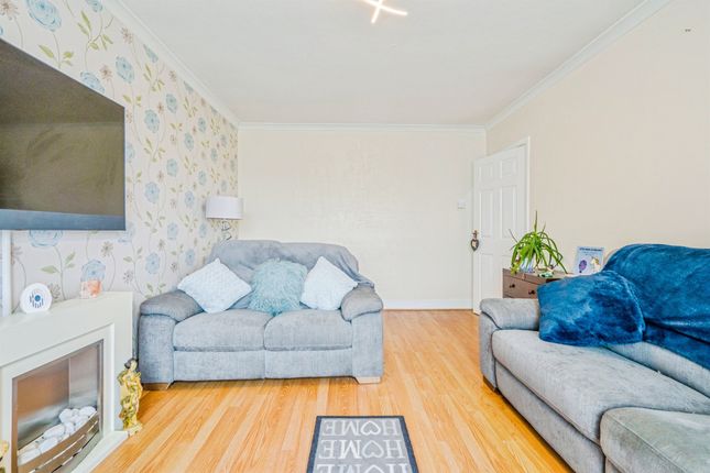 29, Exmouth Court, Lynmouth Crescent, Cardiff photo 4