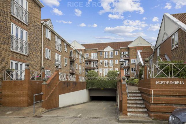 Flat for sale in Northumbria Court, Richmond
