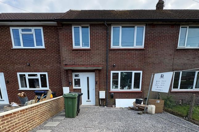 1, Bain Avenue, Camberley photo 2