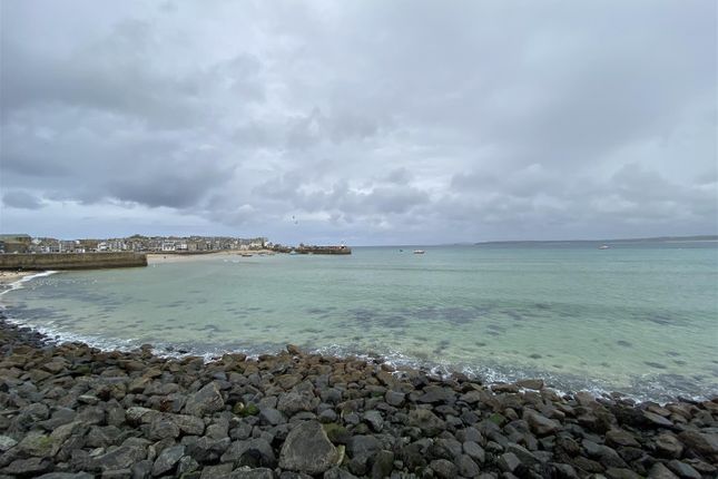 Flat for sale in Street-An-Pol, St. Ives