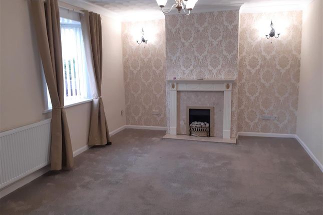 Semi-detached house to rent in Bawtry Road, Harworth, Doncaster