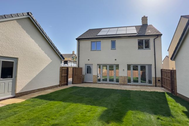 46, Hughes, St. Margarets Drive, Tewkesbury photo 2