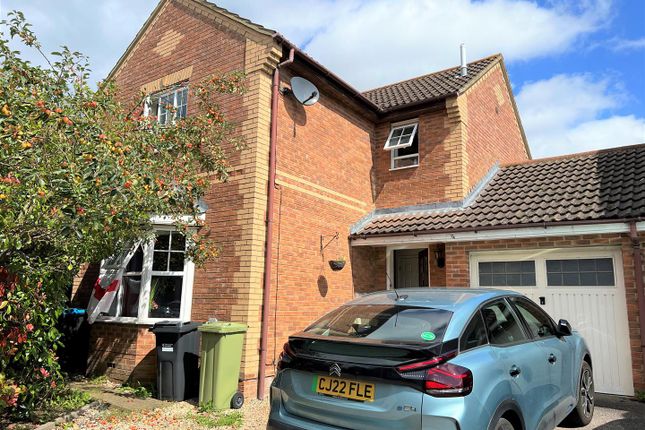 3-bed house on 12, Gillamoor Close, Emerson Valley, £430,000