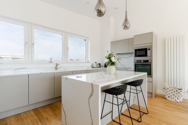 451 Newfoundland Way, Portishead photo 4
