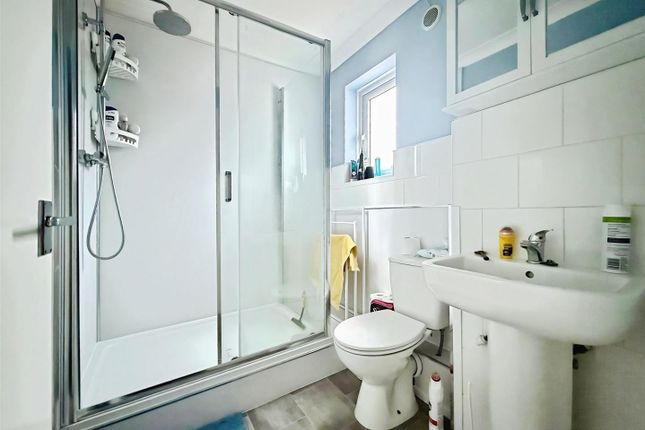 1, Harrier Drive, Sittingbourne photo 5