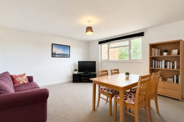 36, Wordsworth, Bracknell photo 2
