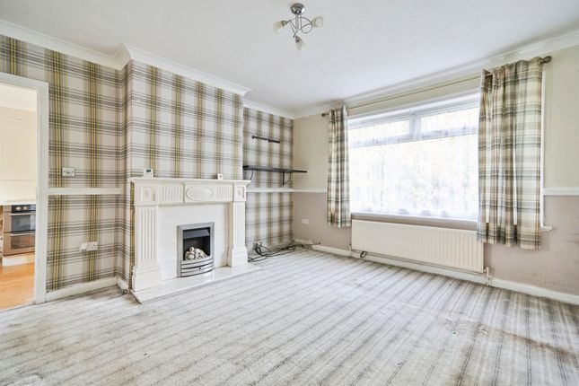 41, Coldcotes Drive, Leeds photo 3