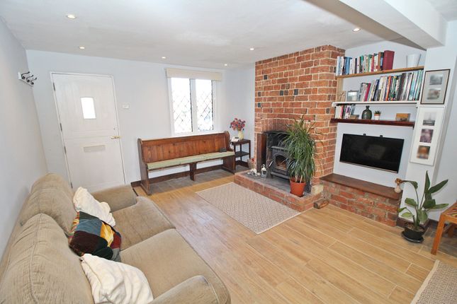 12 Peakes End, Steppingley, Bedfordshire photo 4