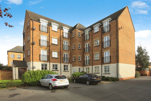 Flat for sale in Evergreen Drive, Hampton Hargate, Peterborough