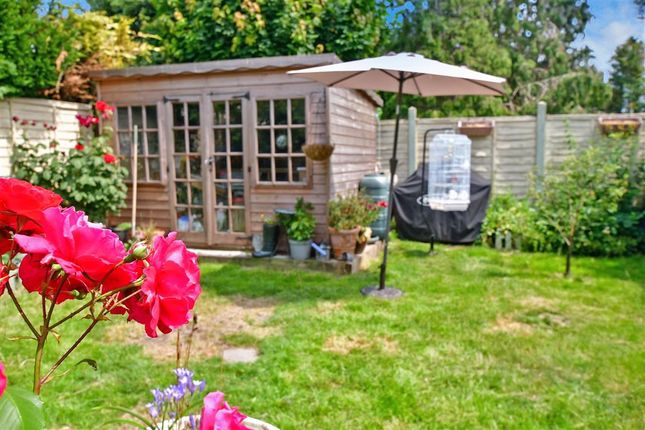 Cottage for sale in Way Hill, Minster, Ramsgate, Kent