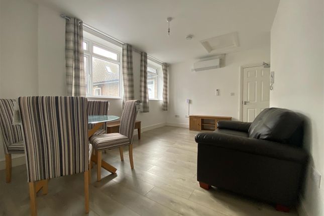 Thumbnail Flat to rent in Lincoln Road, Peterborough