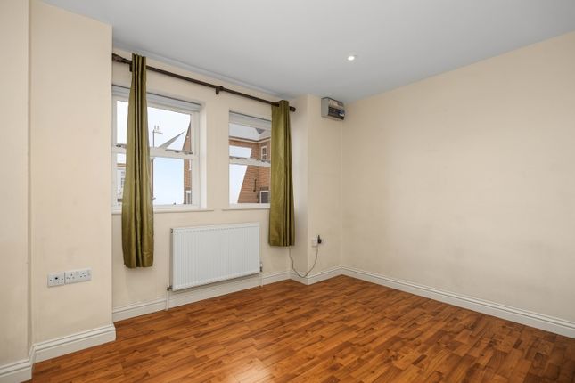 5 St Mary's View, Berrymoor Road, Banbury photo 2