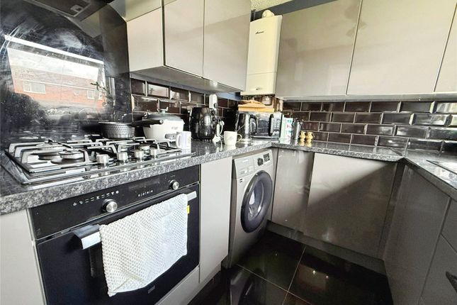 32, Meadow View Road, Devon photo 3
