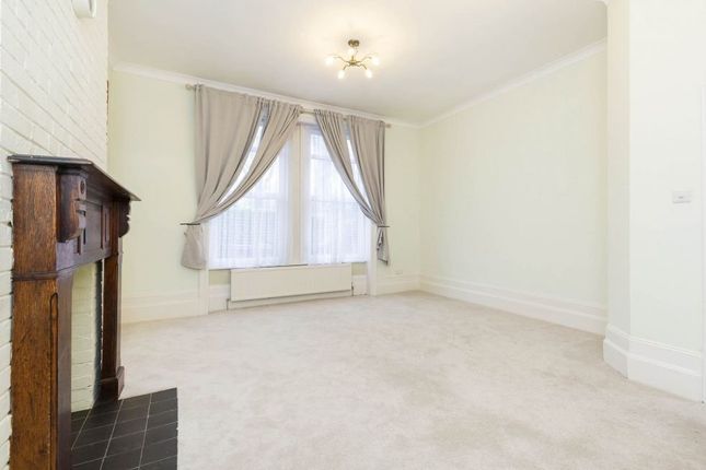 Flat to rent in Priory Road, London
