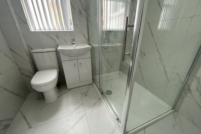 Flat 2 156, Kimberley Road, Leicester photo 5