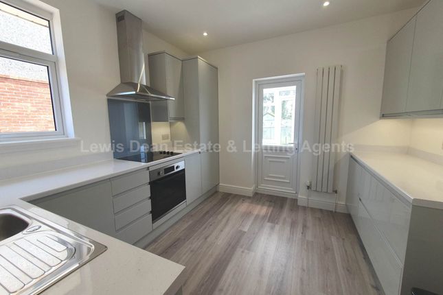 3, Ashmore Crescent, Poole photo 2