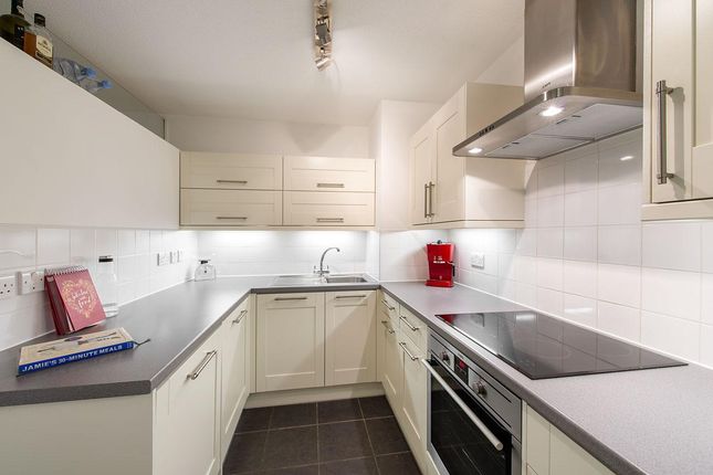 Flat 10,, Palmerston House, London photo 3