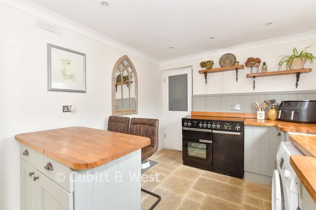 12, Meadow Way, Littlehampton photo 2