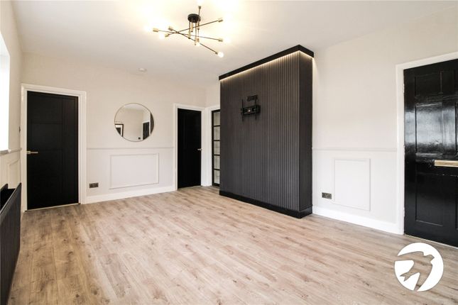 Thumbnail Flat to rent in Admiral Seymour Road, London