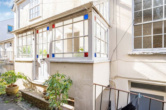 Porch House,Flat 1, Fore Street, Kingsbridge photo 2
