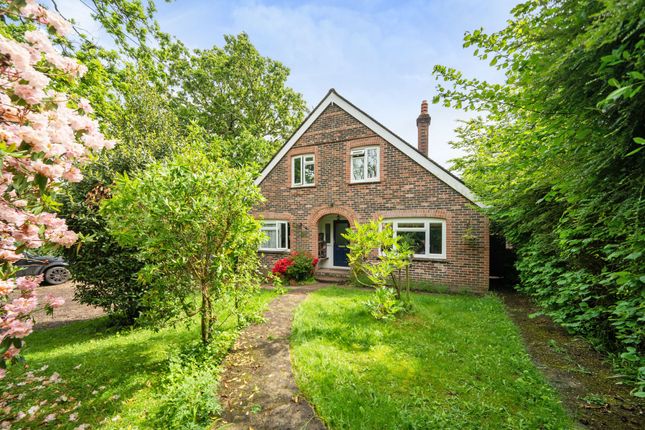 Thumbnail Detached house for sale in Fryern Road, Storrington