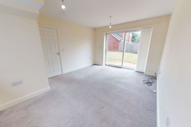 1b Jamage Road, Stoke-On-Trent photo 4