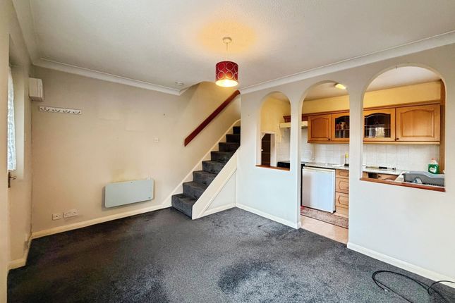 Forresters Drive, Welwyn Garden City photo 5