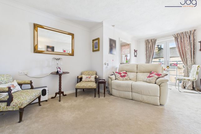 57 Spinners Court, Lancaster photo 2
