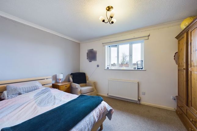 End terrace house for sale in Mowries Court, Somerton