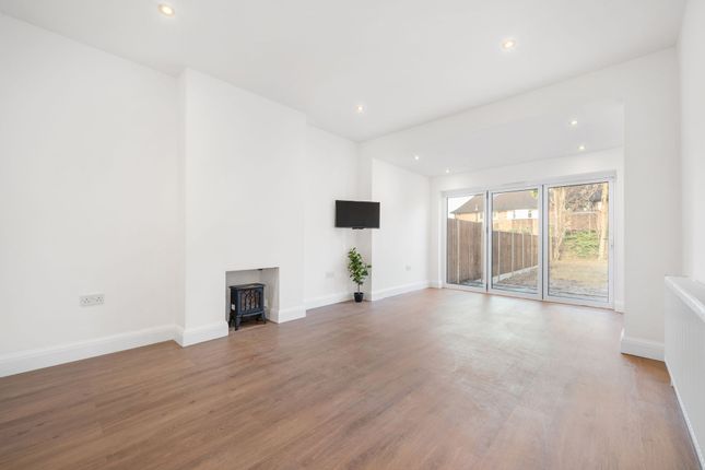 9 Mainridge Road, Chislehurst photo 3
