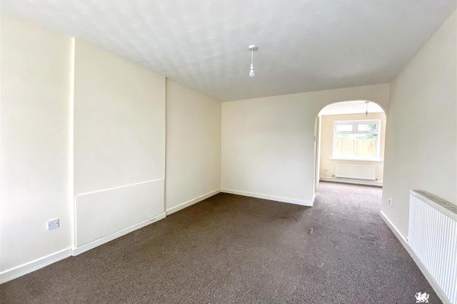 2, Perrotts Road, Tenby photo 2