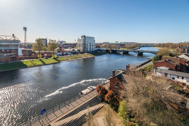 Thumbnail Flat for sale in Quay Place, Nottingham