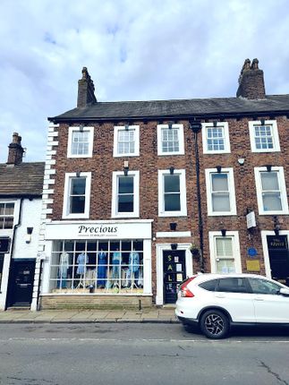 Retail premises to let in 33 King Street, Whalley