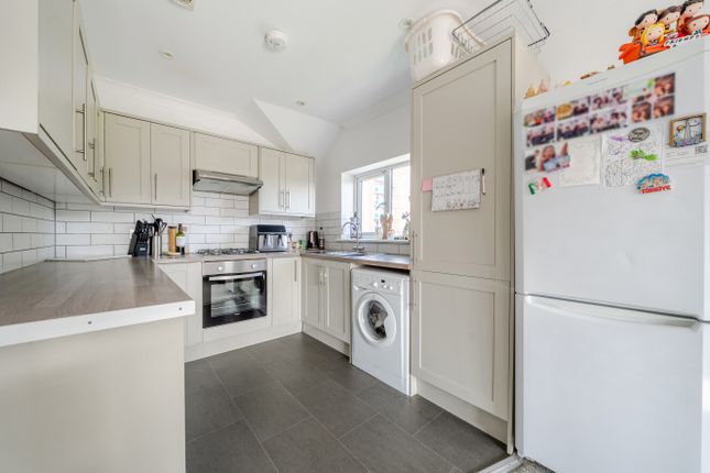 Lockerley Road, Havant photo 4