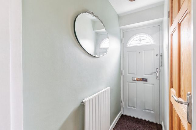 3, Carey Way, Olney photo 3