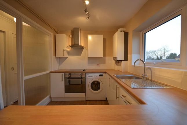Bembridge Place, 21,, Linden Lea, Watford photo 5