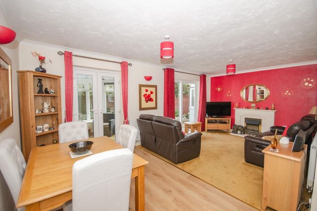 1, Aintree Drive, Bristol photo 2