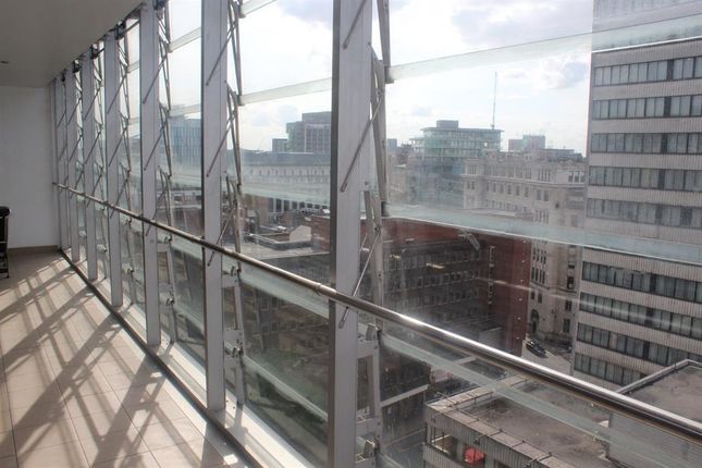 Thumbnail Flat for sale in Deansgate, Manchester