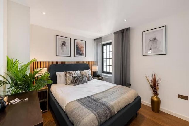 Omega Place, London photo 4